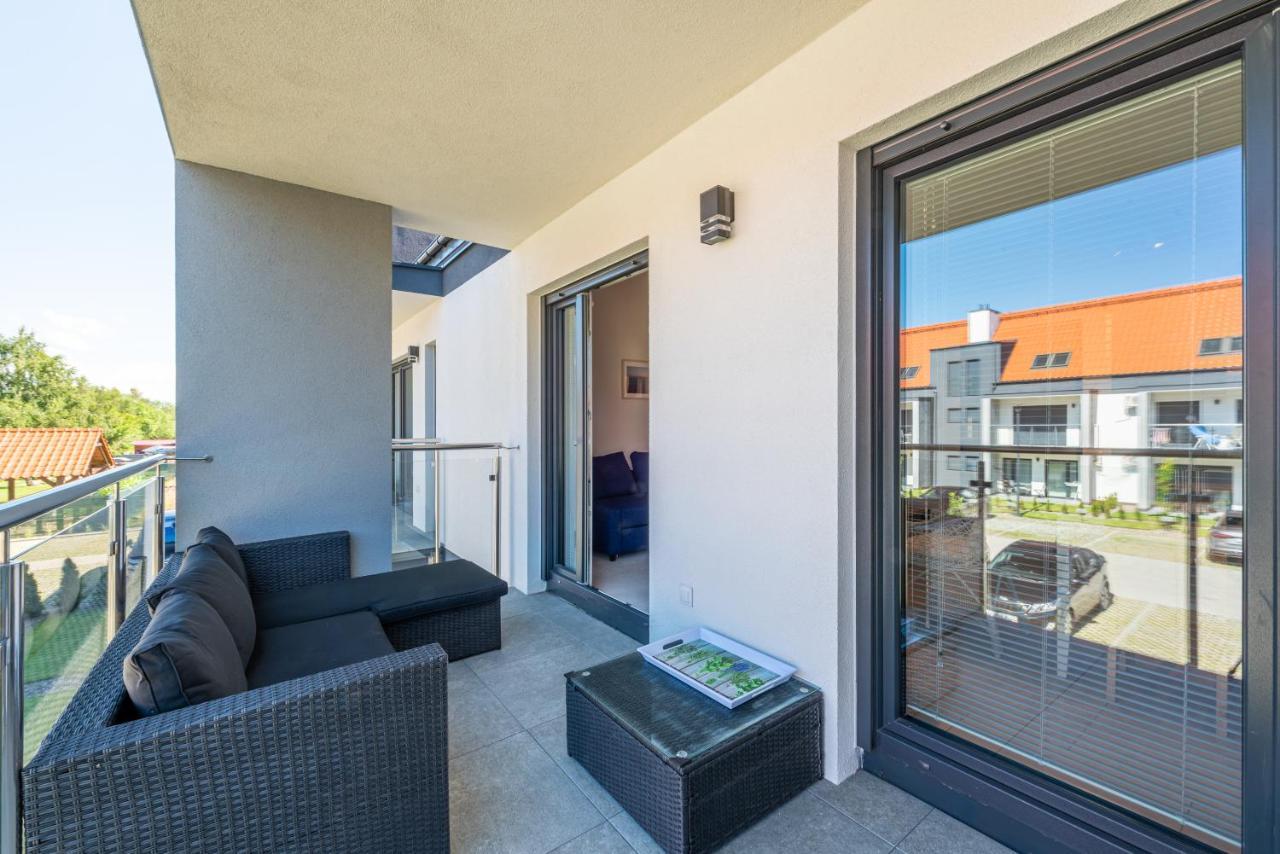 Apartamenty Sun Seasons 24 - Zaciszna นีคอร์เซ ภายนอก รูปภาพ