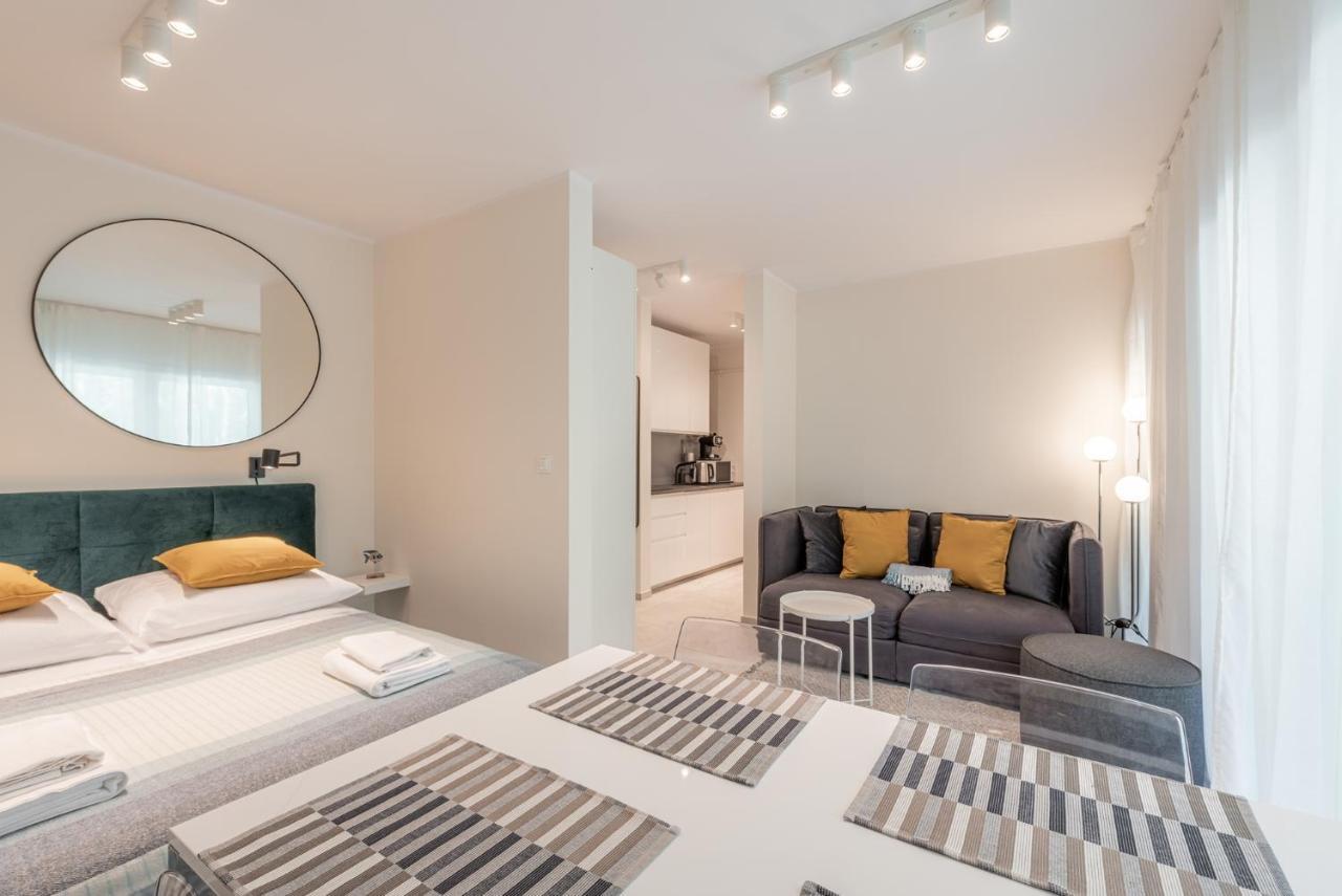 Apartamenty Sun Seasons 24 - Zaciszna นีคอร์เซ ภายนอก รูปภาพ